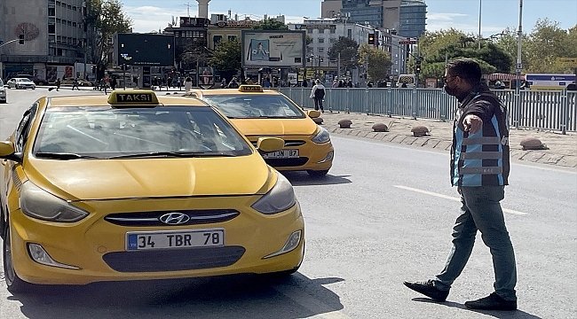 Osmanlı dönemindeki birçok yapıda imzası bulunan mimar Fossati kardeşler anıldı