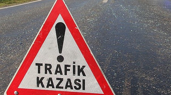 Tatilden dönen aile bir araç ile çarpıştı, 25 yaşında bir kişi öldü