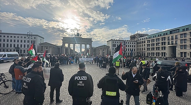 Almanya'da Filistin'e destek mitingi yasaklandı