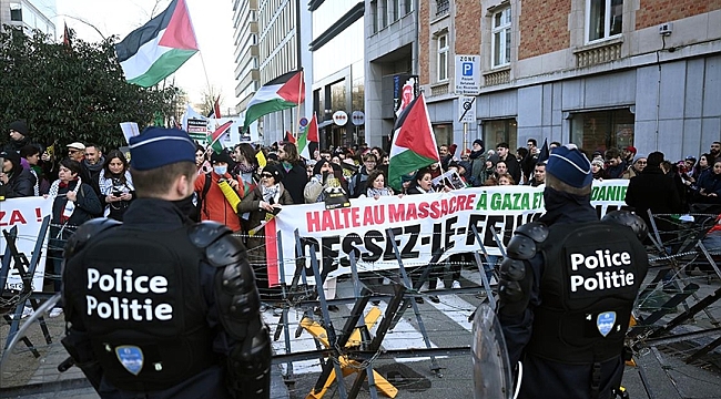 Belçika Başbakan Yardımcısı De Sutter, Lübnan'da çağrı cihazlarının patlatılmasını kınadı