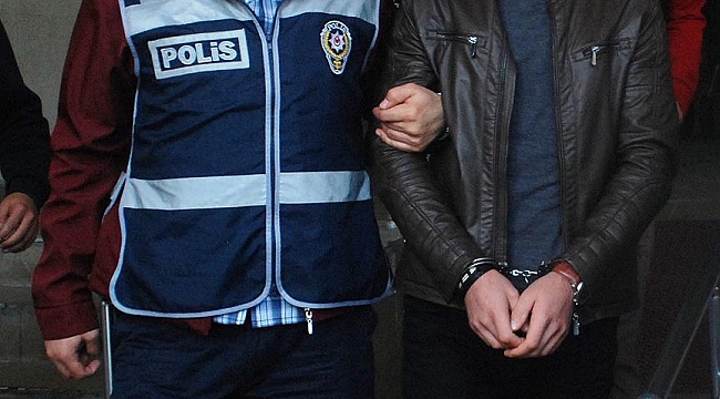 Hollanda'dan tatile gelen Gurbetçi kadının çantasını çalan şüpheli polis tarafından yakalanıp tutuklandı.