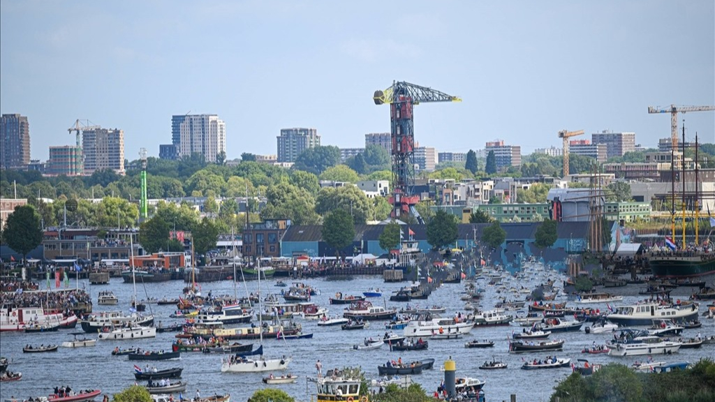 10 Yıl Aradan Sonra Geri Dönen SAIL Amsterdam'a 2,5 Milyon Ziyaretçi Akın Etti